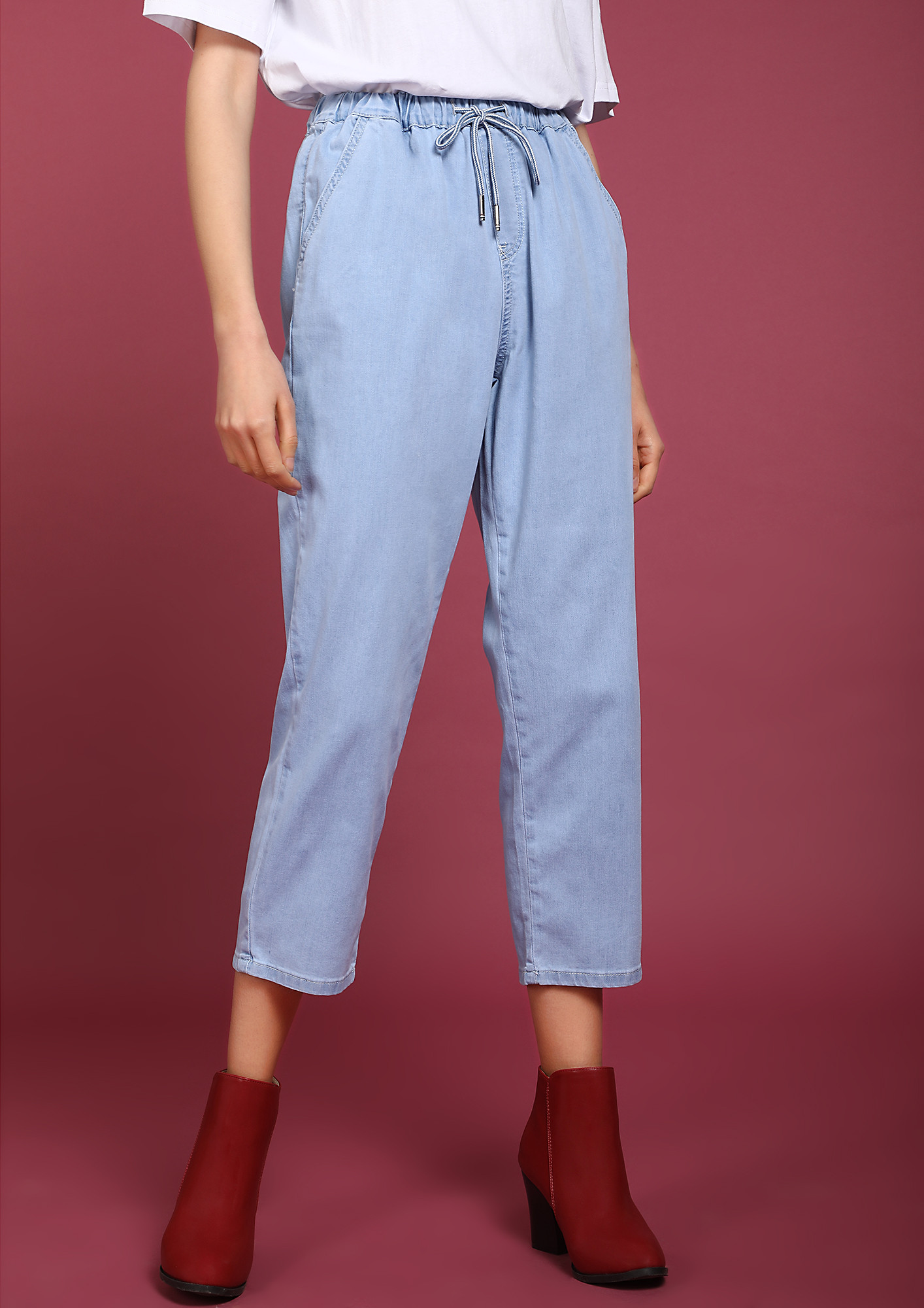 READY TO ROLL LIGHT BLUE JOGGER JEANS