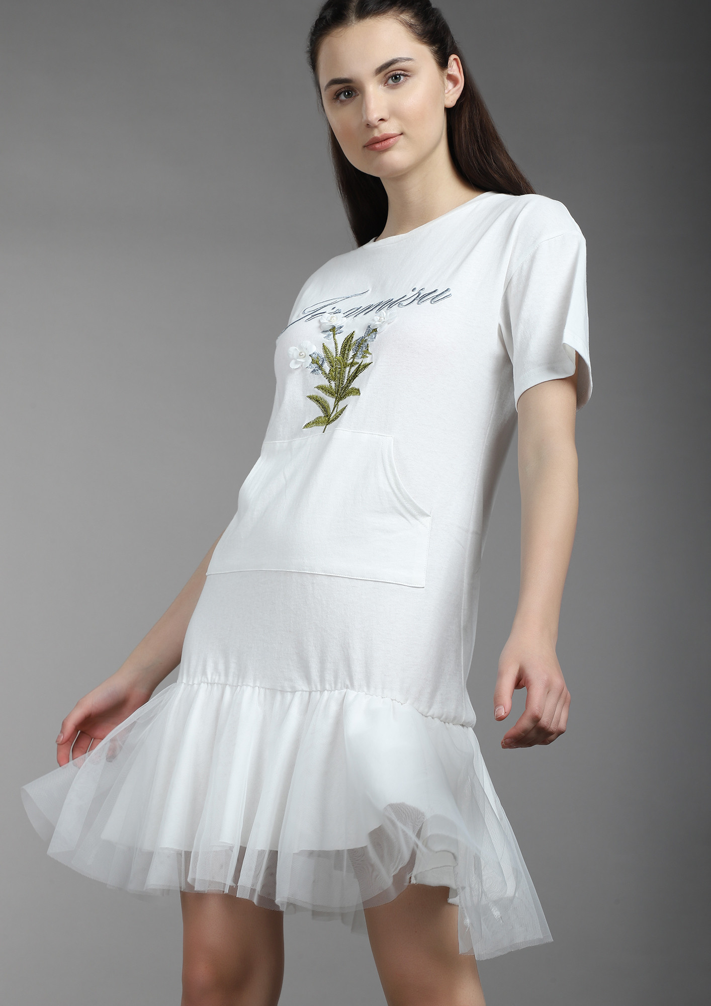 TIRAMISU LOVER WHITE T-SHIRT DRESS