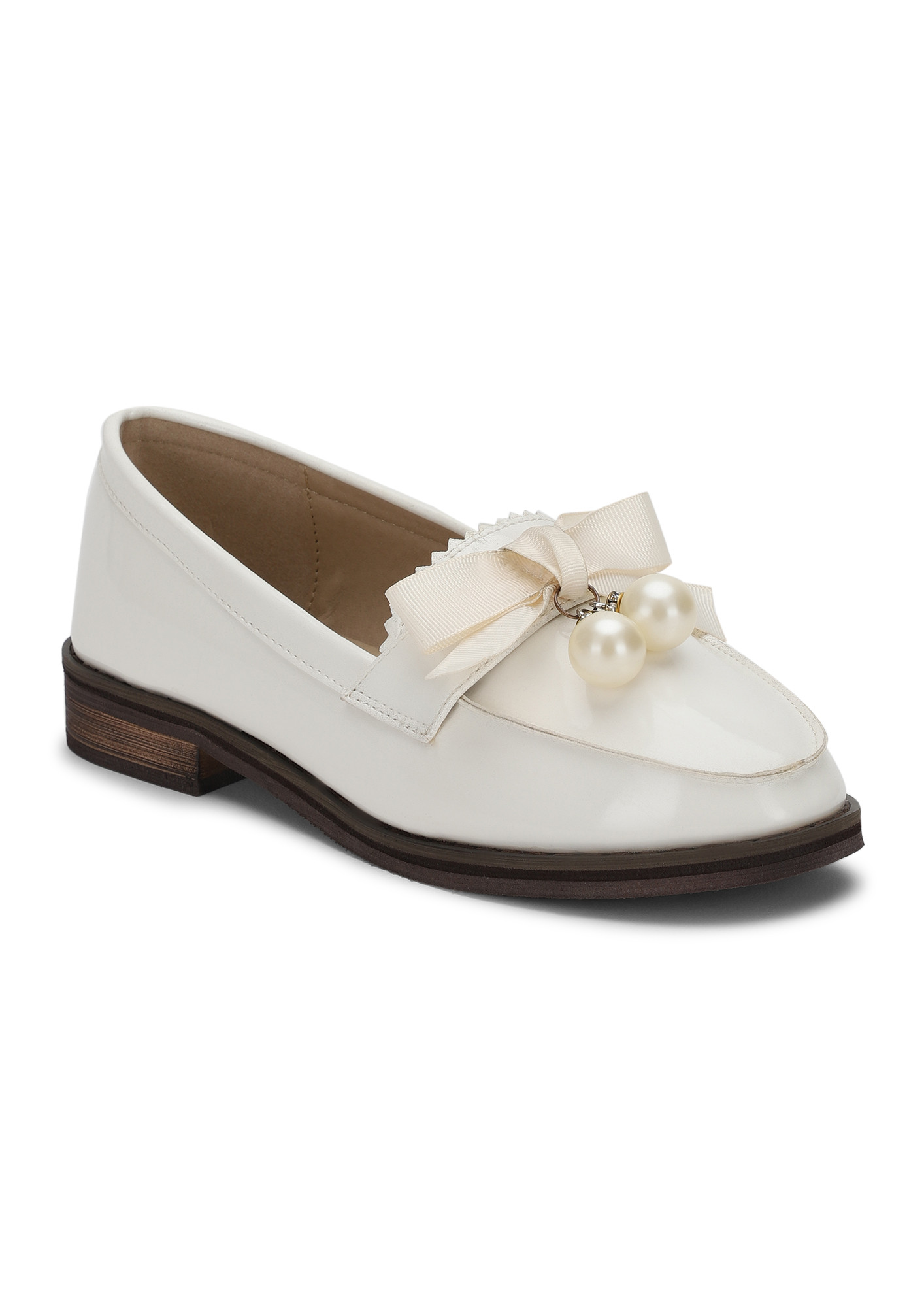A PEARLY AFFAIR WHITE LOAFERS