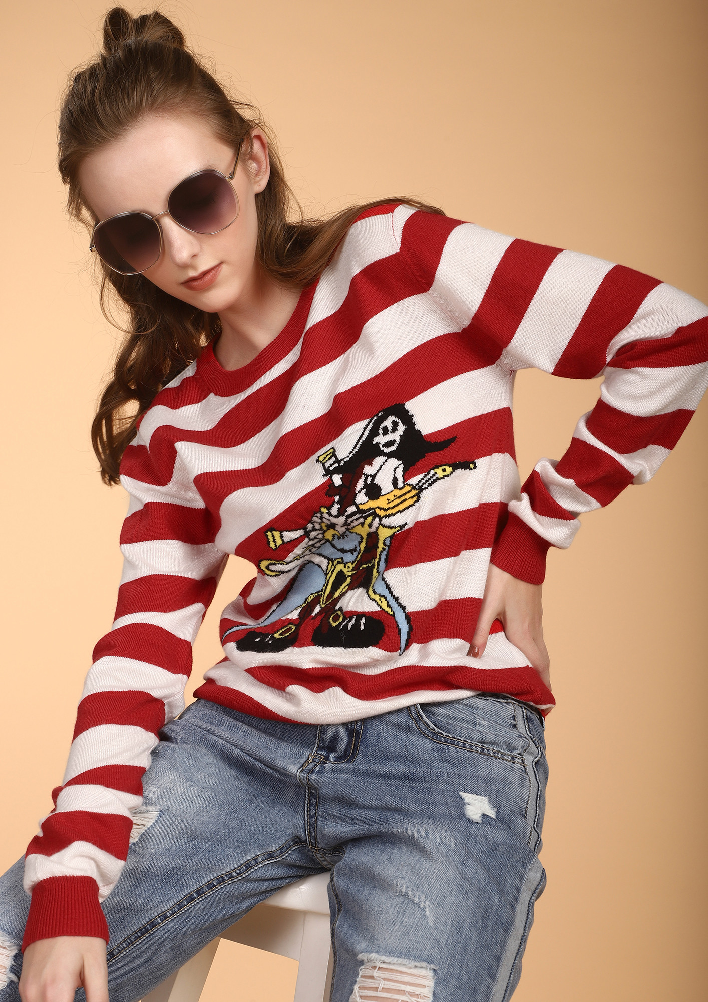 PIRATE OF THE DUCKLINGS RED PULLOVER