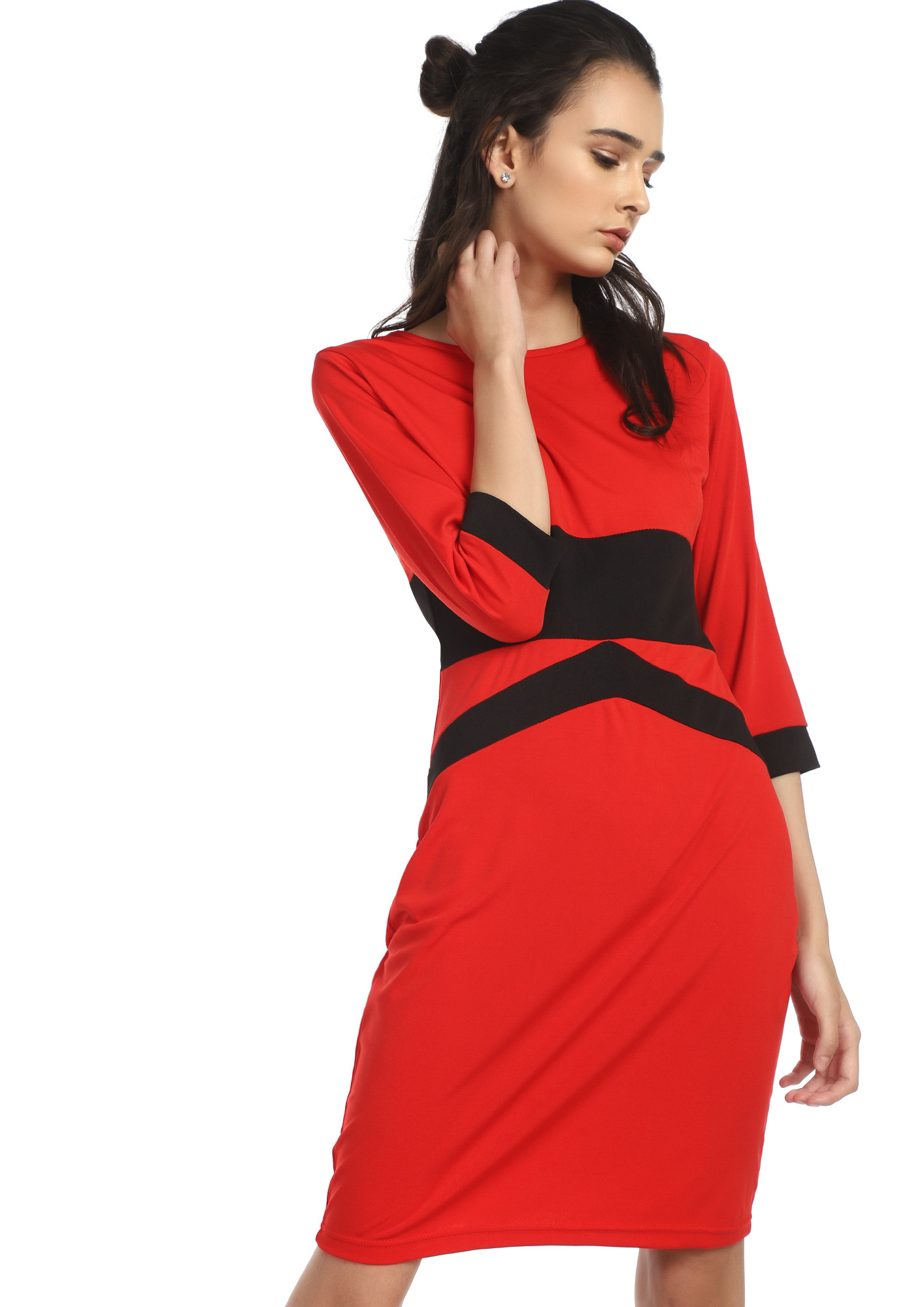WORTH MY TIME RED SHIFT DRESS