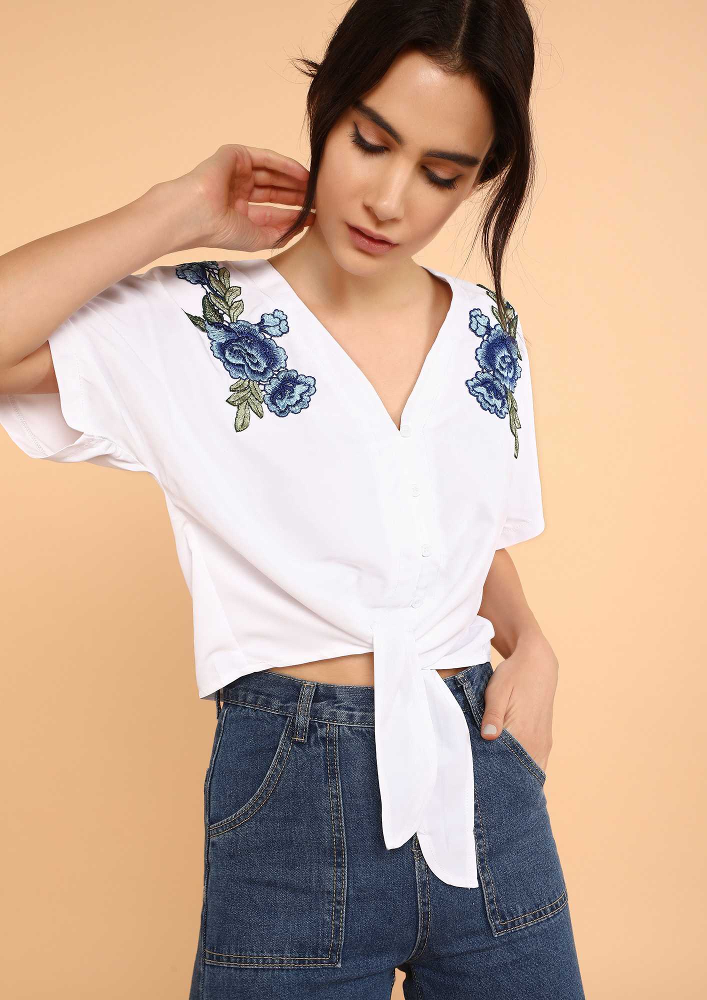 LET'S BE KNOTTY WHITE CROP TOP