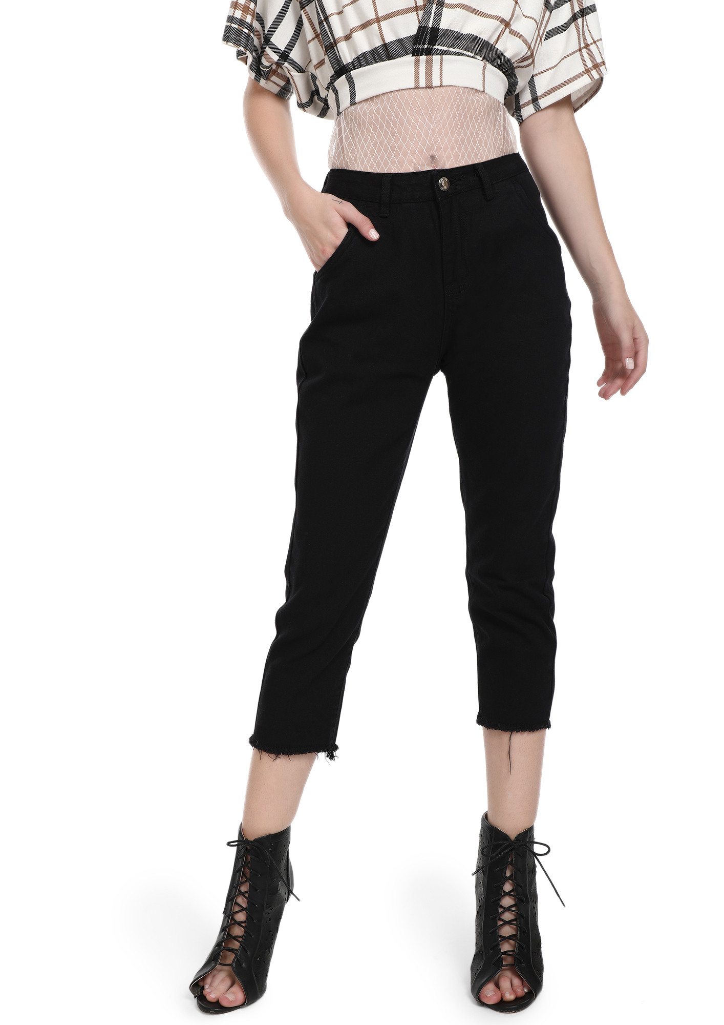 ALTER YOUR THOUGHTS BLACK CROPPED JEANS
