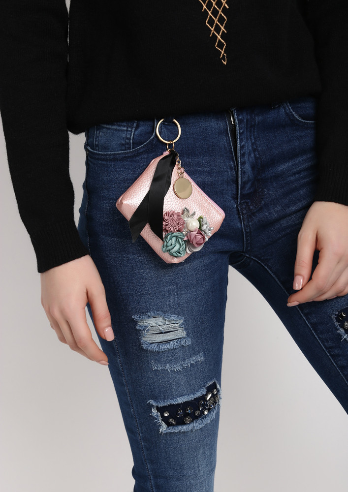 RIBBON AND FLOWER PINK COIN BAG
