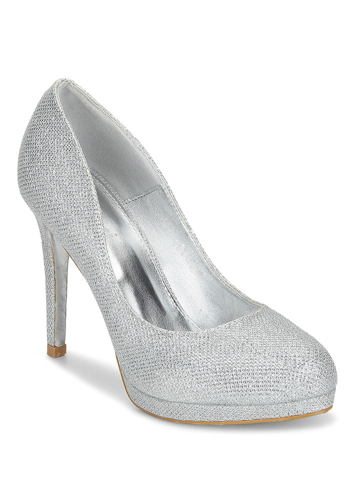 SHIMMER IT SILVER PUMPS