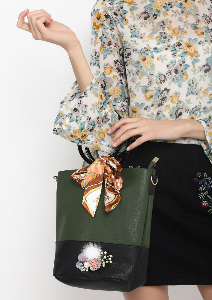 STRUCTURED GREEN TOTE BAG