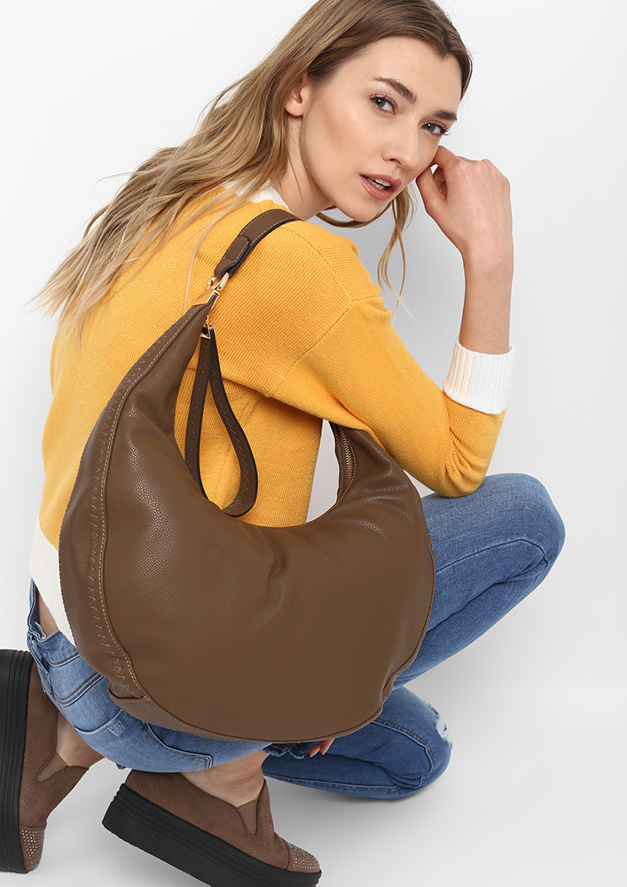 EASY ON YOUR SHOULDERS BROWN TOTE BAG