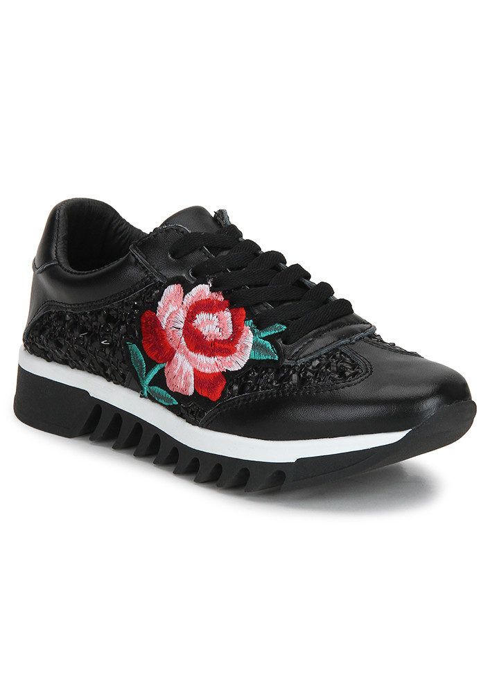 BLACK EMBROIDERED SNEAKERS