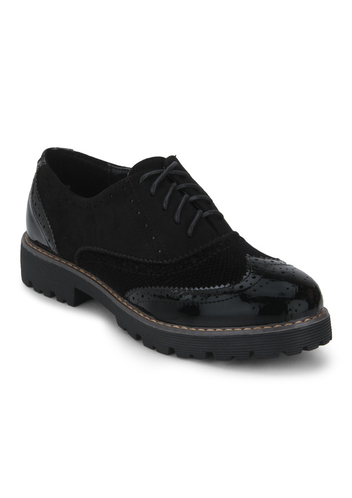 BLACK LEATHER FEEL TIE SHOES