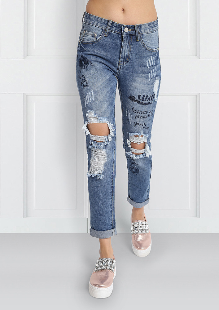 LAST WASH RIPPED JEANS