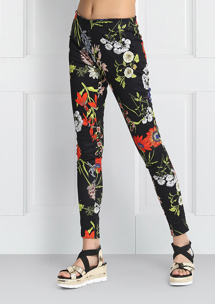 FLOWERS FOR DAYS BLACK PANTS