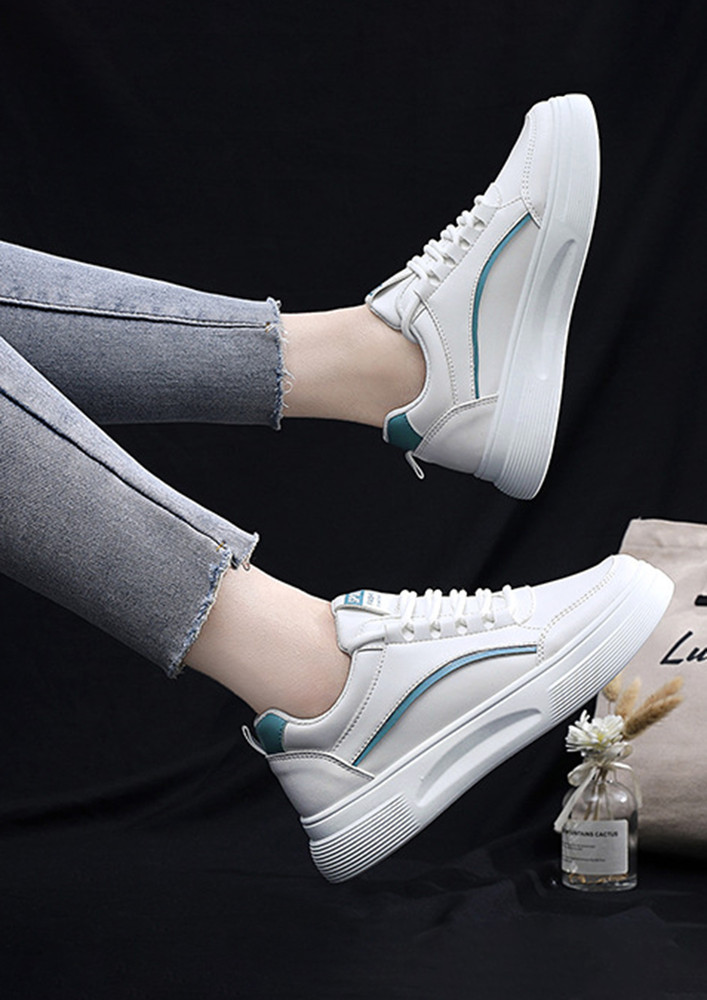 CONTRAST BLUE-WHITE CASUAL TRAINERS