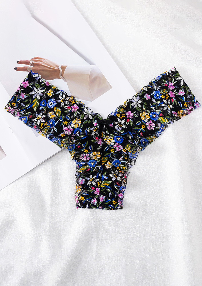 LOW-WAIST LACY FLORAL PRINT THONG