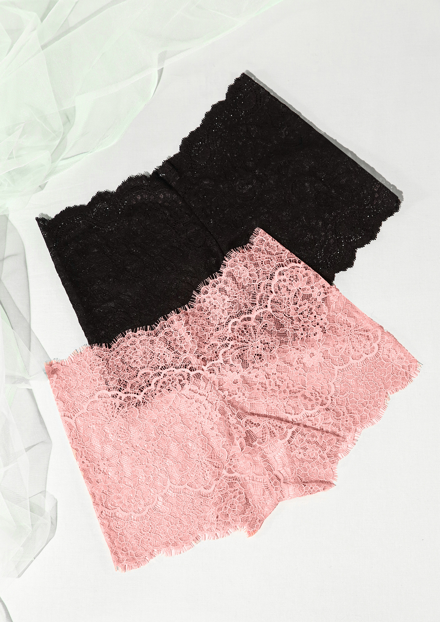 PERFECT FIT MID WAIST BLACK AND PINK LACE BOYSHORTS